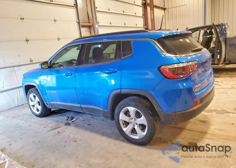 2018 Jeep Compass Latitude z USA, uszkodzony, nr VIN 3C4NJDBB4JT161352